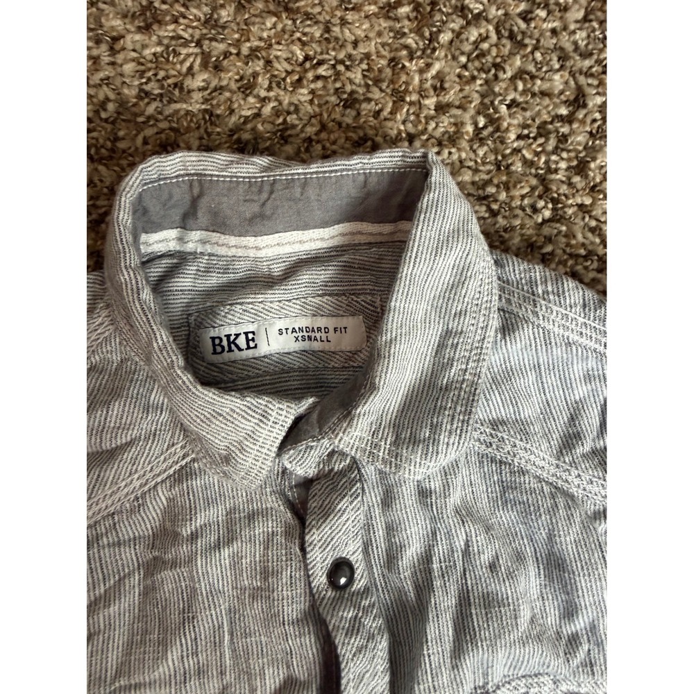 BKE Womens Grey White Striped Button Down Shirt Standard Fit XS Long Sleeve